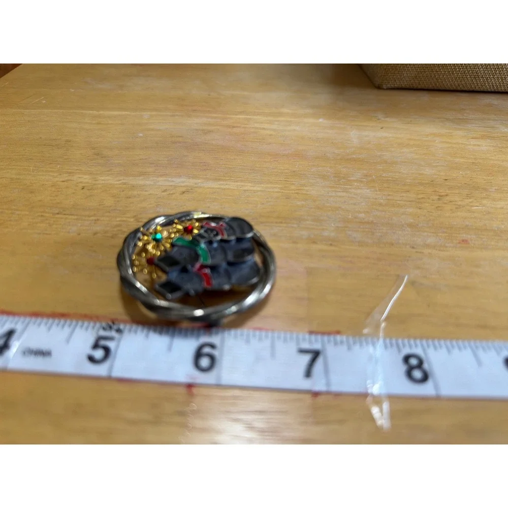 Vintage Snowman Family Wreath Brooch Pin Silver Gold Tone Rhinestone Holiday